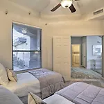 Scottsdale Abode With Pool Access, Walkable Location