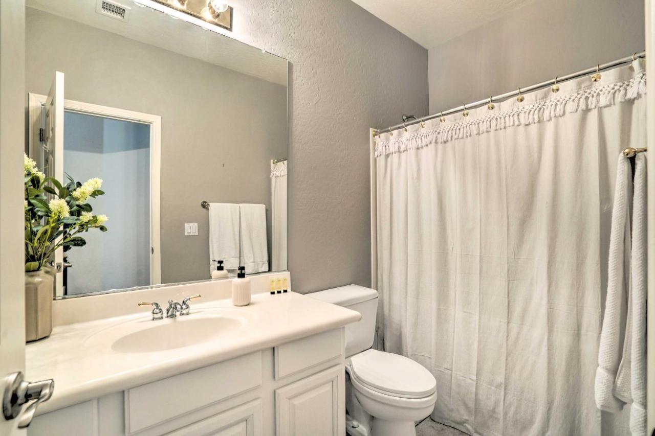 Abode With Pool Access, Walkable Location Casa de férias Scottsdale